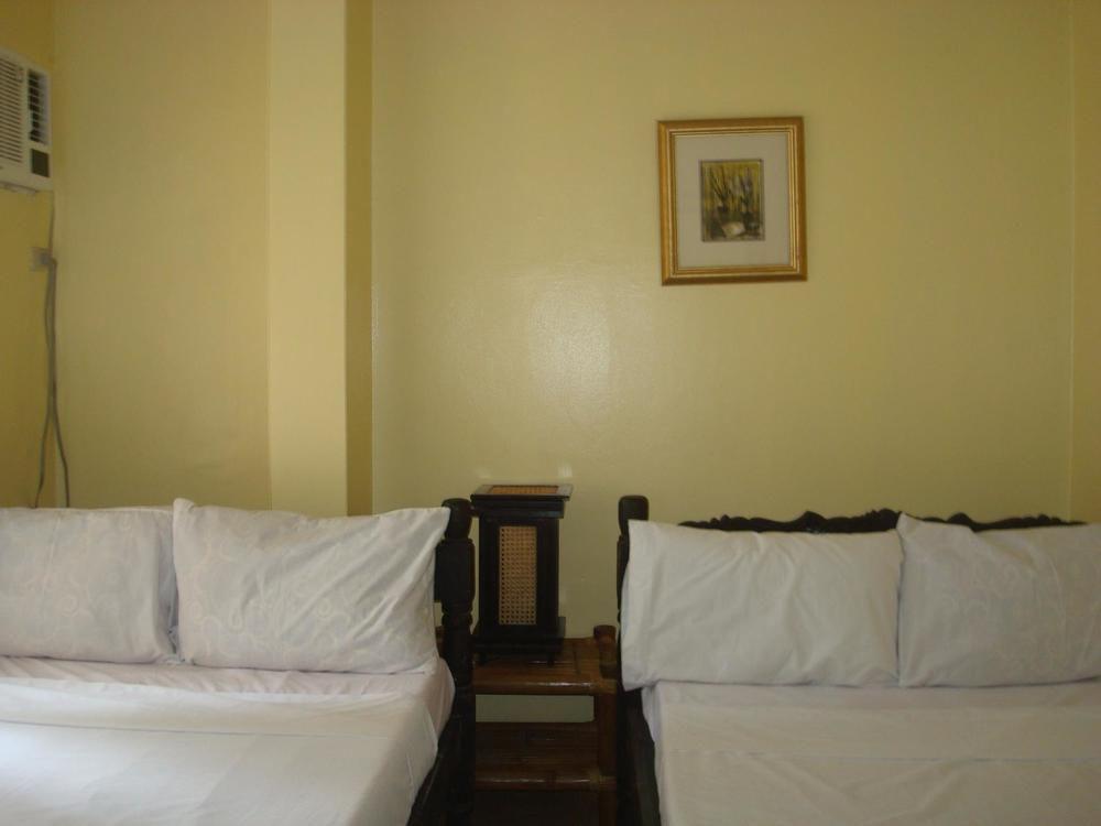 Casa Dayang Kalibo Hotell Exteriör bild
